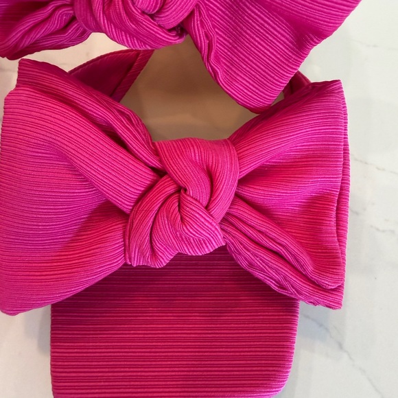 NWOT ANTONIO MELANI Open Toe Bow Mule Heels - Picture 2 of 8